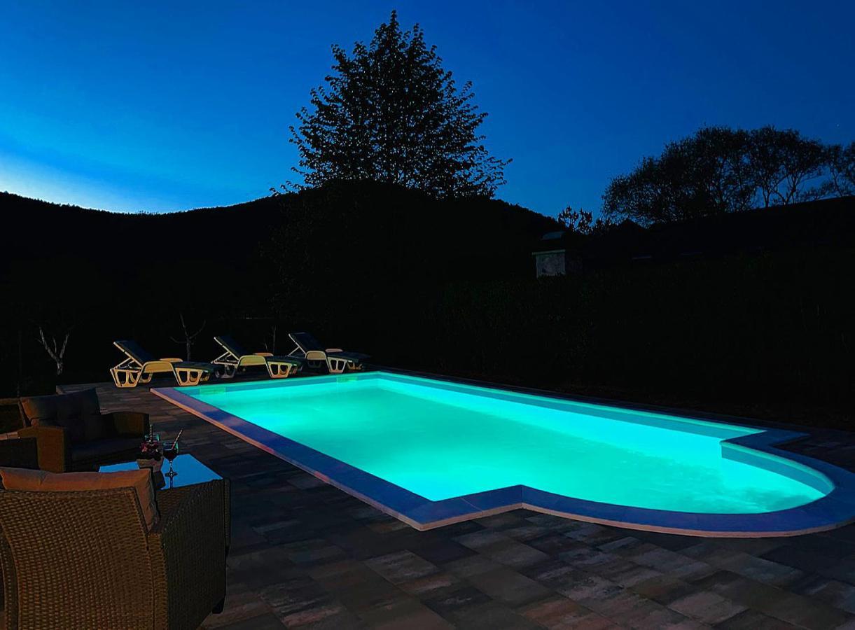 Crystal Racic Villa บีฮัช ภายนอก รูปภาพ