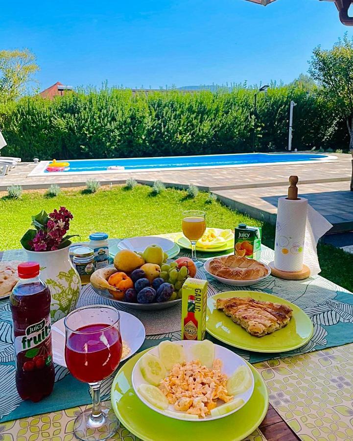 Crystal Racic Villa บีฮัช ภายนอก รูปภาพ