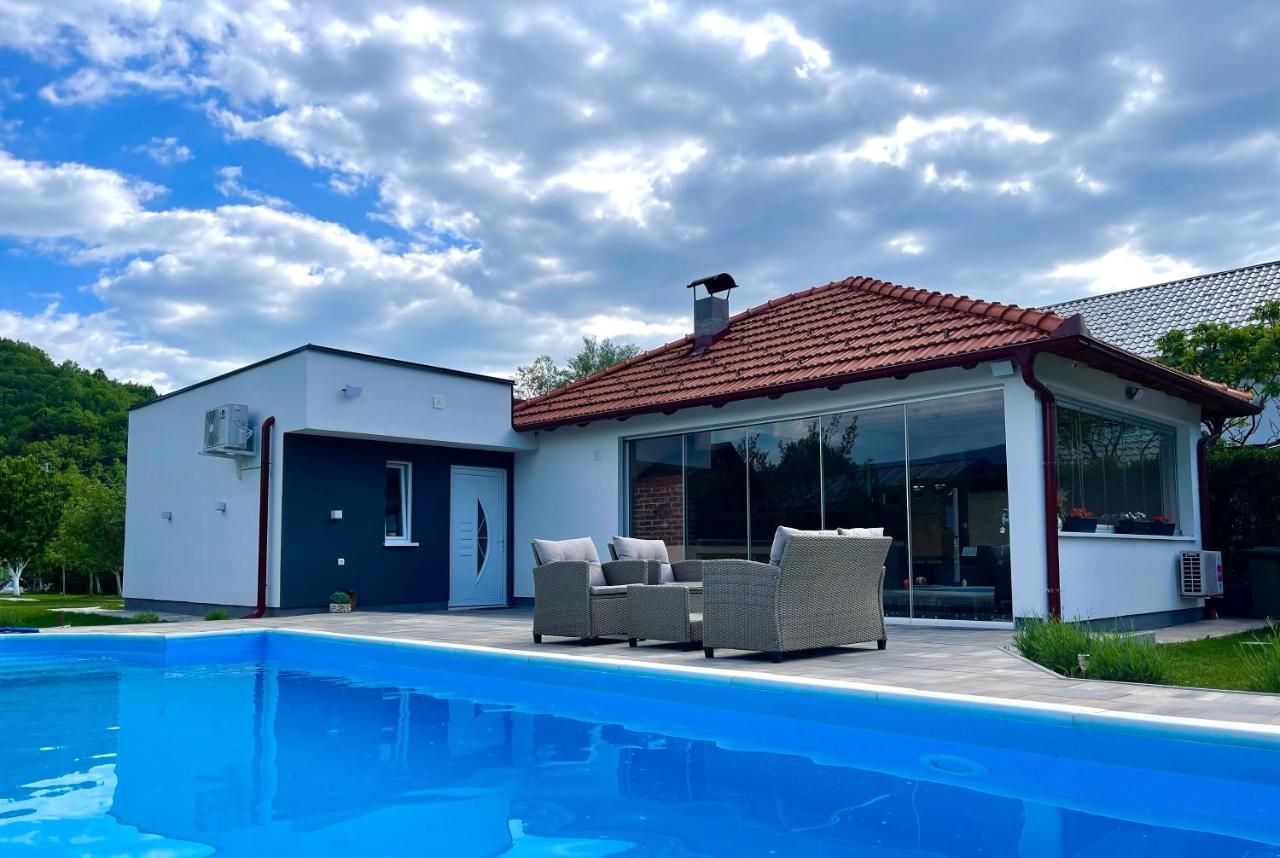 Crystal Racic Villa บีฮัช ภายนอก รูปภาพ